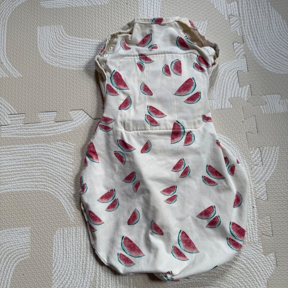 Happiest Baby Sleepea swaddle - Picture 2 of 3